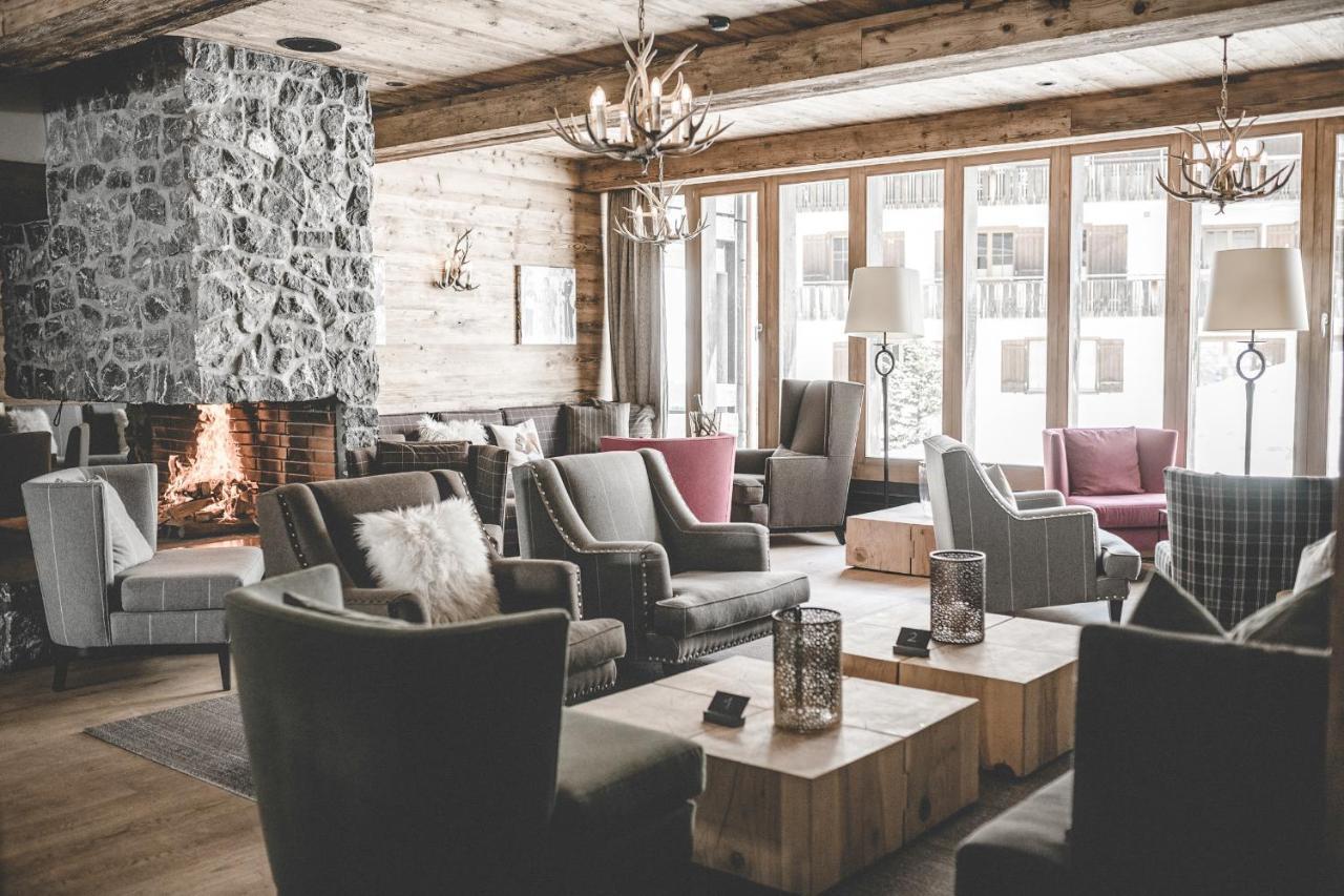 Gorfion Familotel Малбун Екстериор снимка